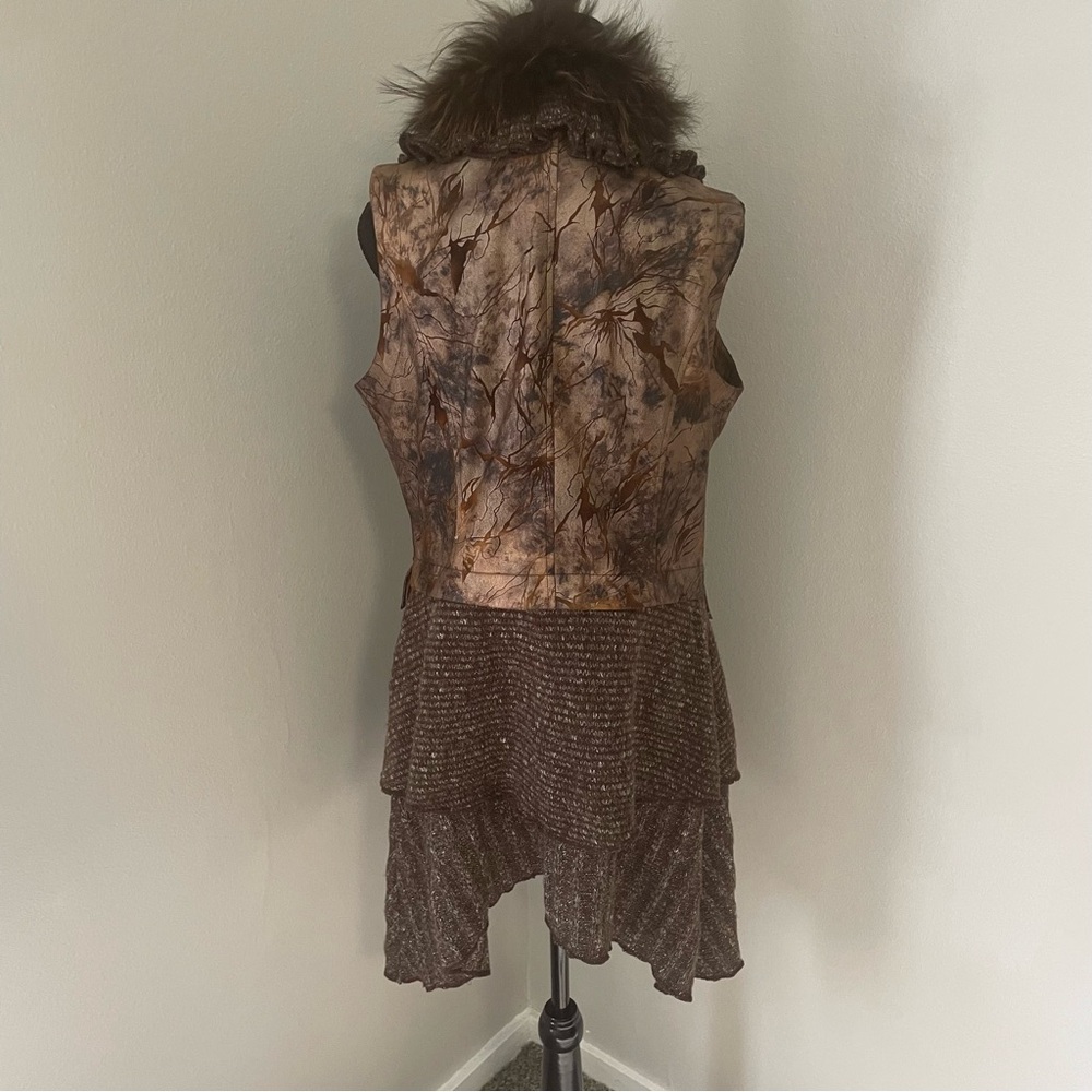 RARE VTG IDENTITY CLUB Camo Knit & FAUX Leather Feathers/Fur‎ Sweater Vest - Picture 6 of 16